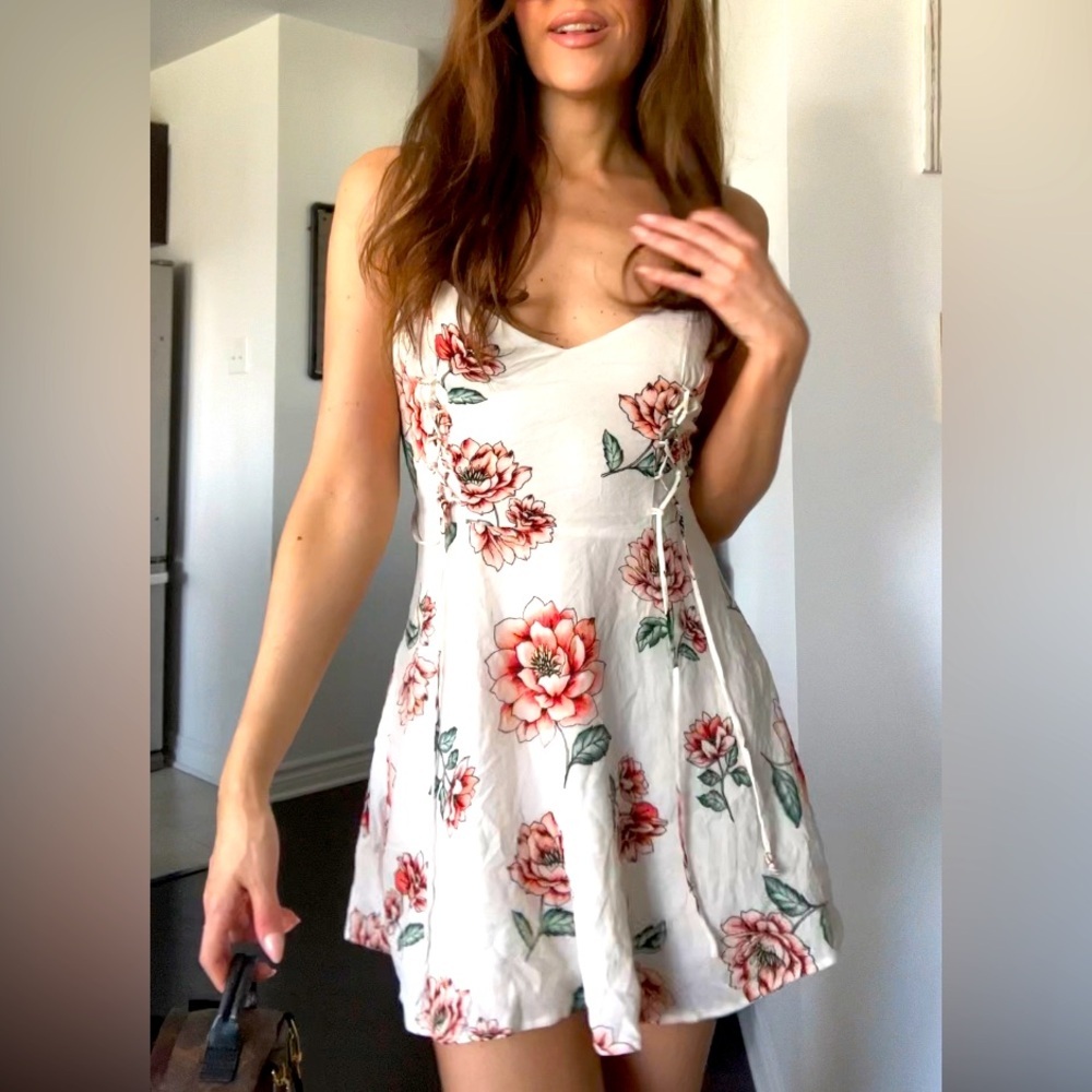 Floral white dress